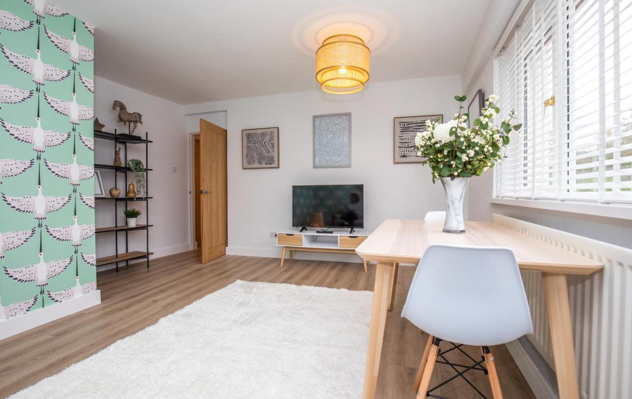James' Place At The Taff Мърдър Титфил Екстериор снимка